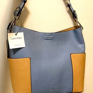 Calvin Klein Ladies Reversible Large Tote With Change Purse Wristlet